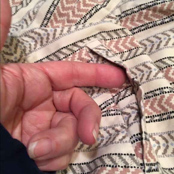 ANN TAYLOR LOFT SHORTS CHEVRON DESIGN - Picture 6 of 6